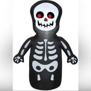 NIB Gemmy Airblown Skeleton Inflatable 3.5’ Tall LED Light-Up Red Eyes Halloween